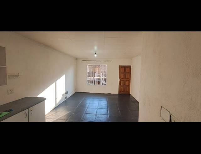 2 BEDROOM APARTMENT FOR SALE IN ELSPARK